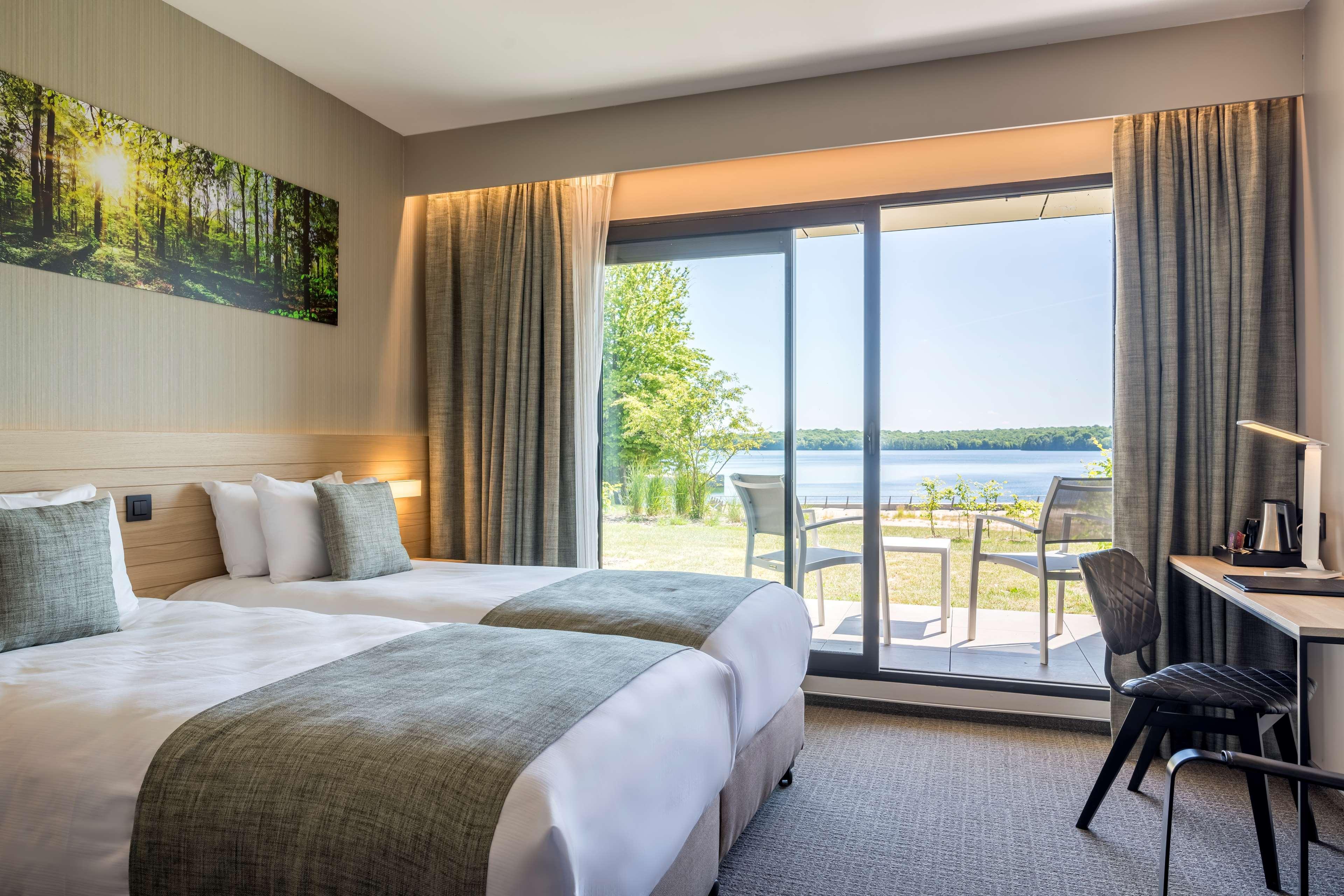 Golden Lakes 4* Boussu-lez-Walcourt